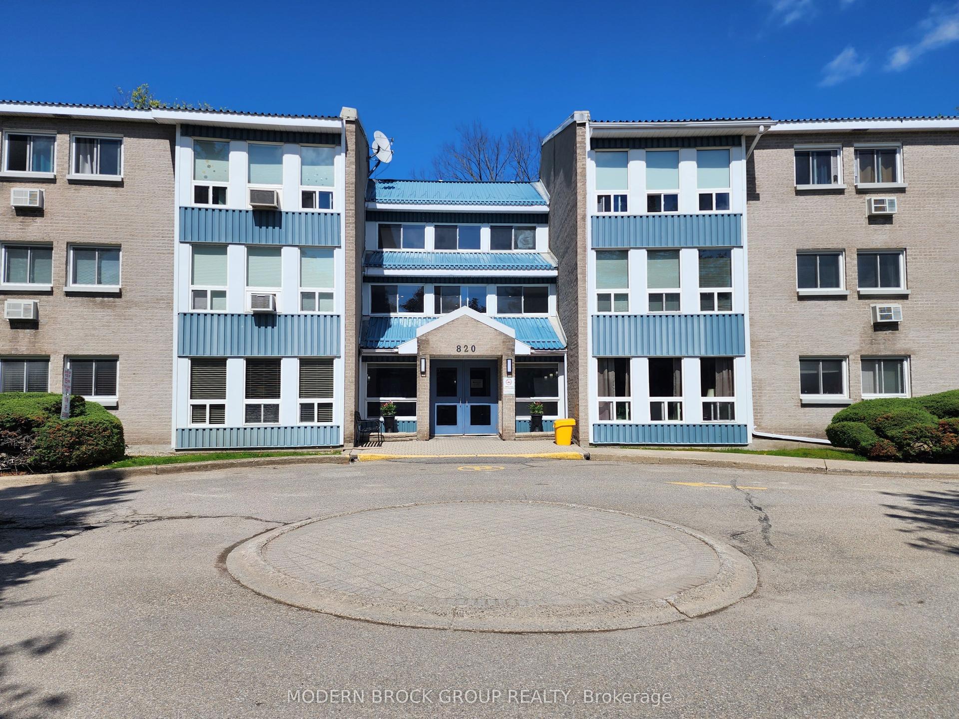 820 LAURIER Boulevard 110 #110 — photo 1