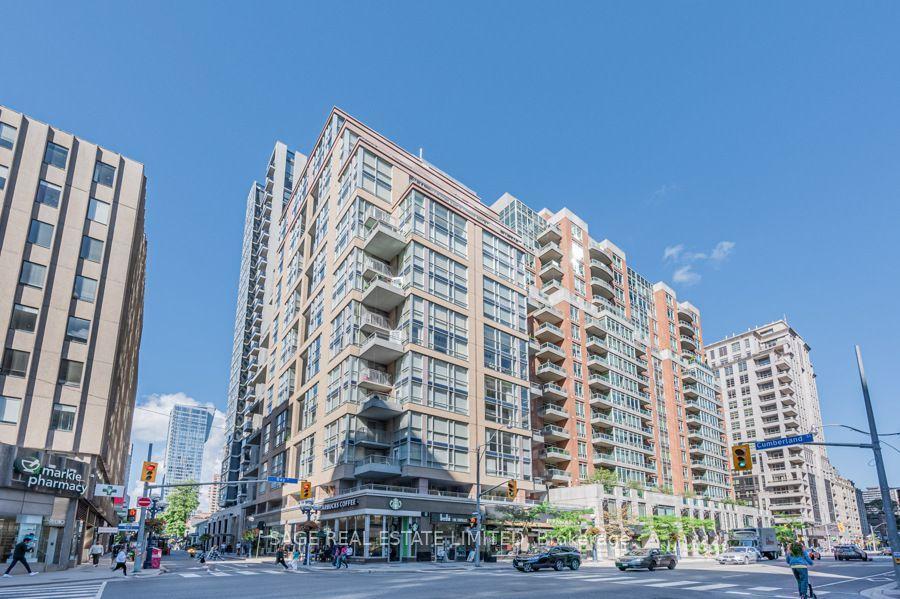80 Cumberland Street 303 #303, Toronto — Condo for sale, photo 1