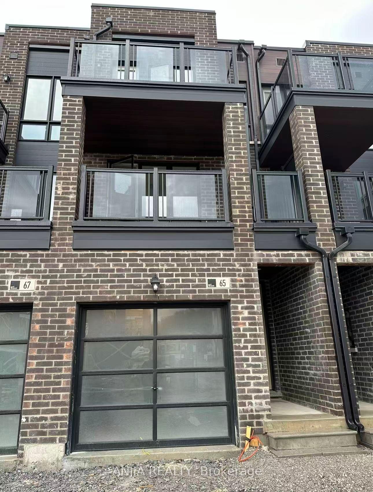 65 Mikayla Lane — photo 1