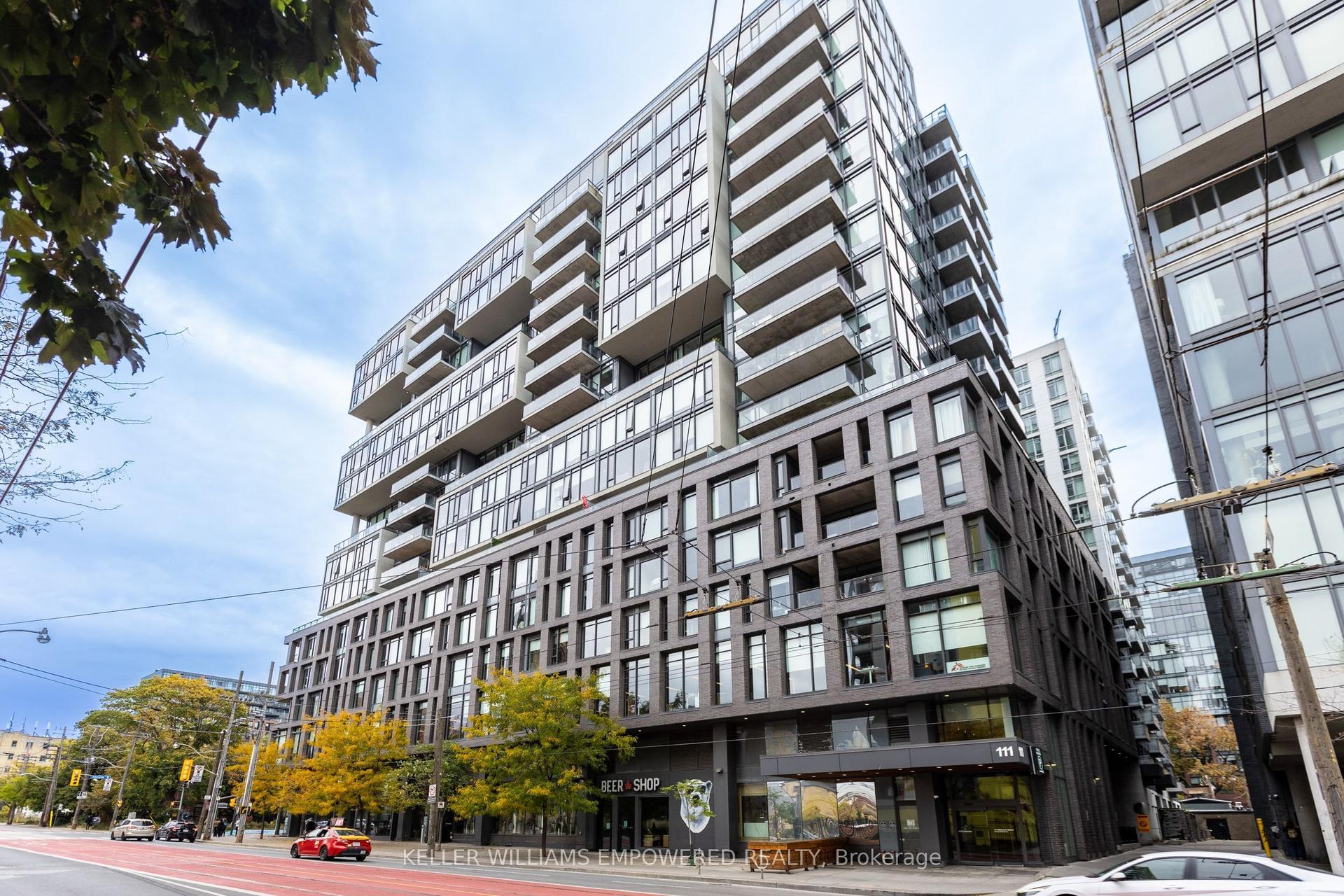 111 Bathurst Street 717 #717, Toronto — Condo for sale, photo 1