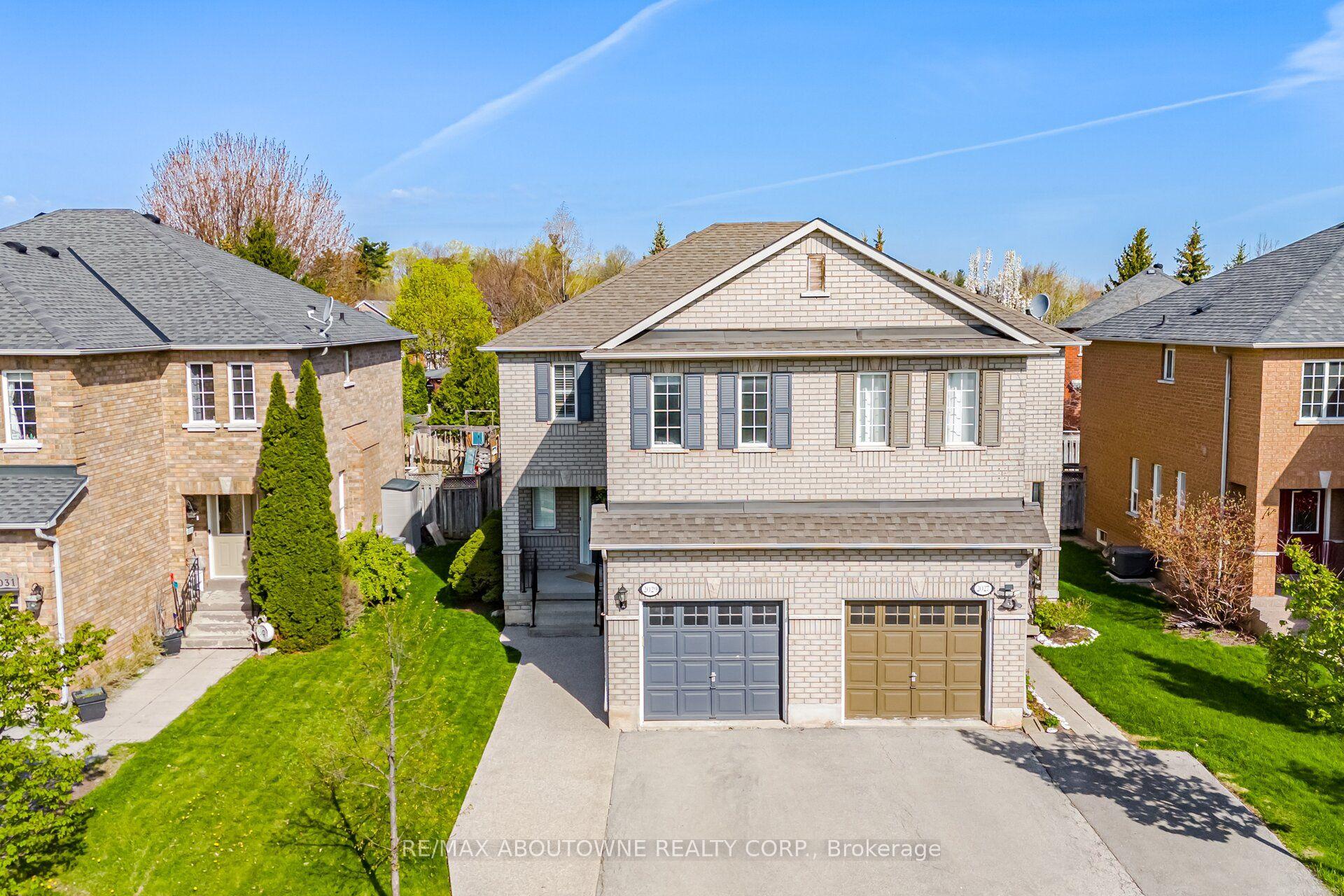 2029 Blue Jay Boulevard — photo 1