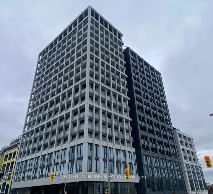 2020 Bathurst Street 536 #536 — photo 1