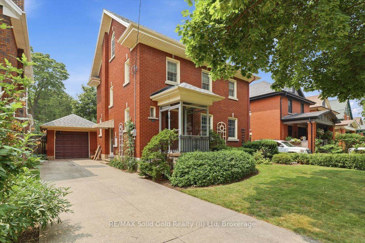 111 Filbert Street, Kitchener — Detached for sale, photo 1
