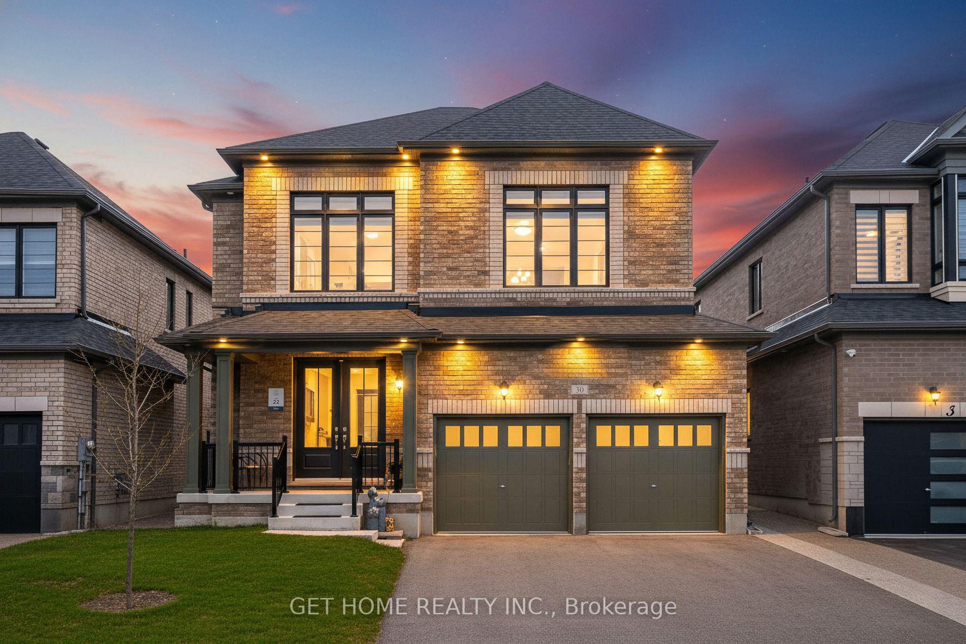 30 Lowell Crescent — photo 1