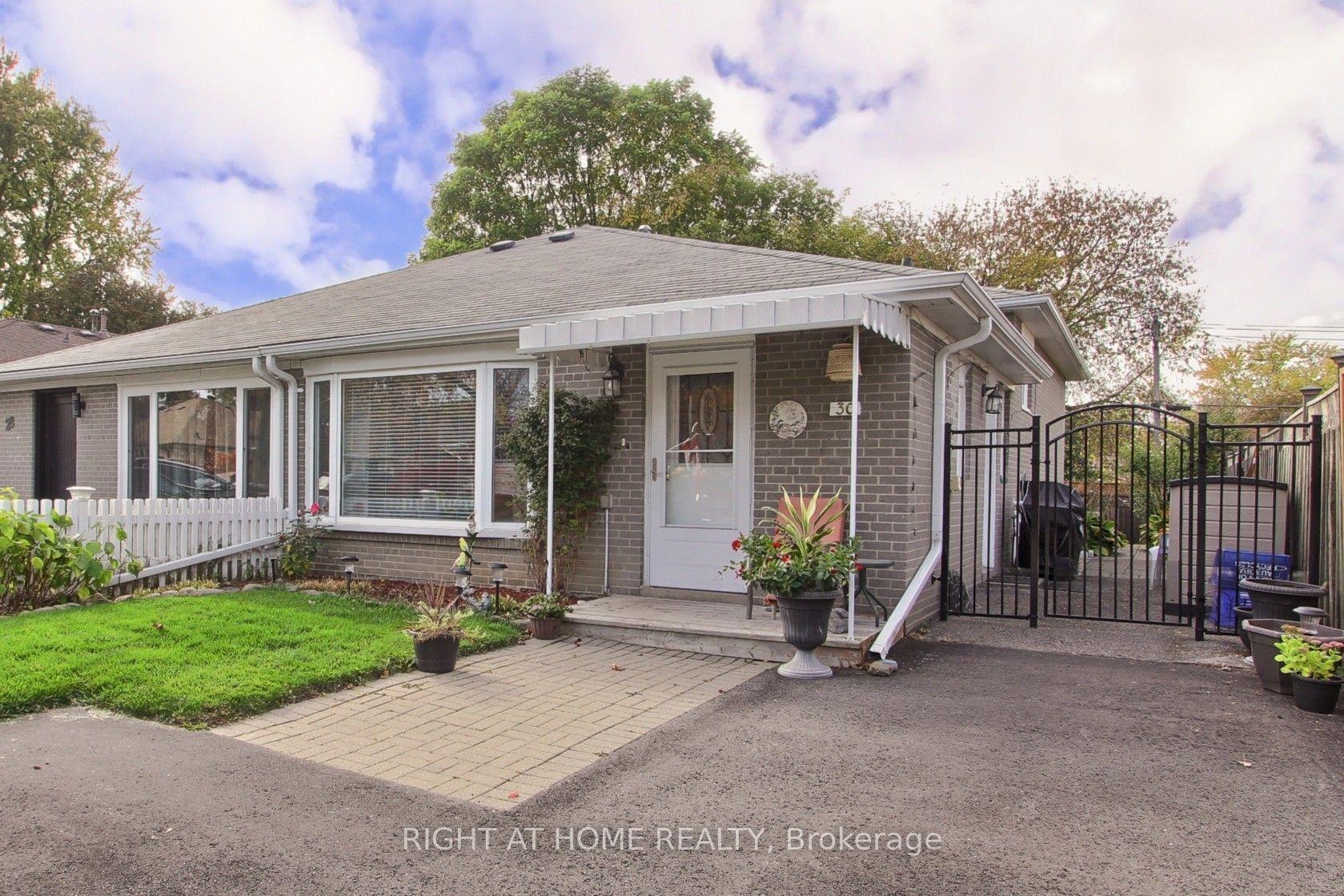 30 Kitimat Crescent, Aurora — Semi-Detached for sale, photo 1
