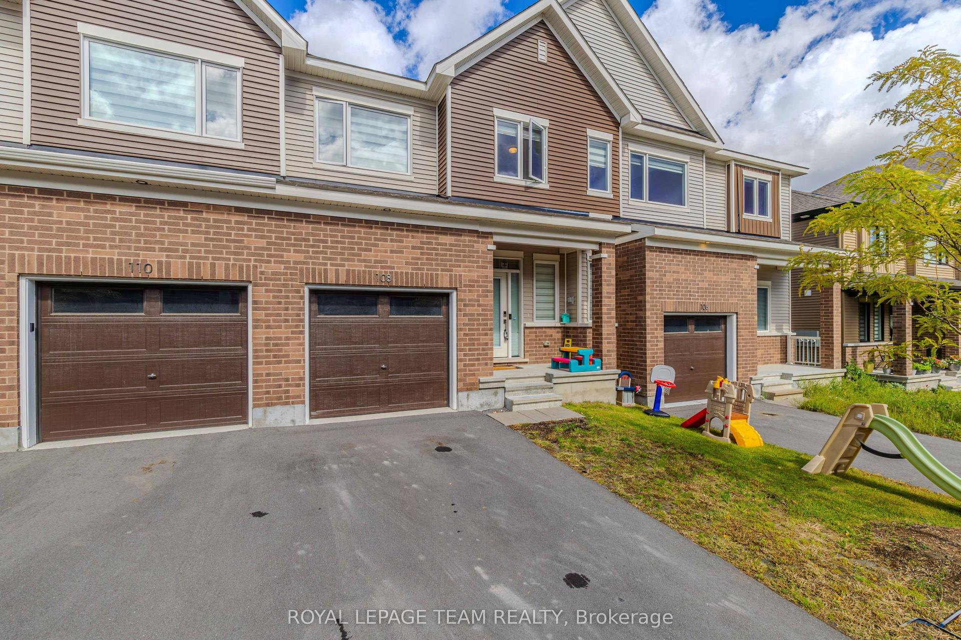108 Beebalm Crescent, Barrhaven — Townhouse for lease, photo 1