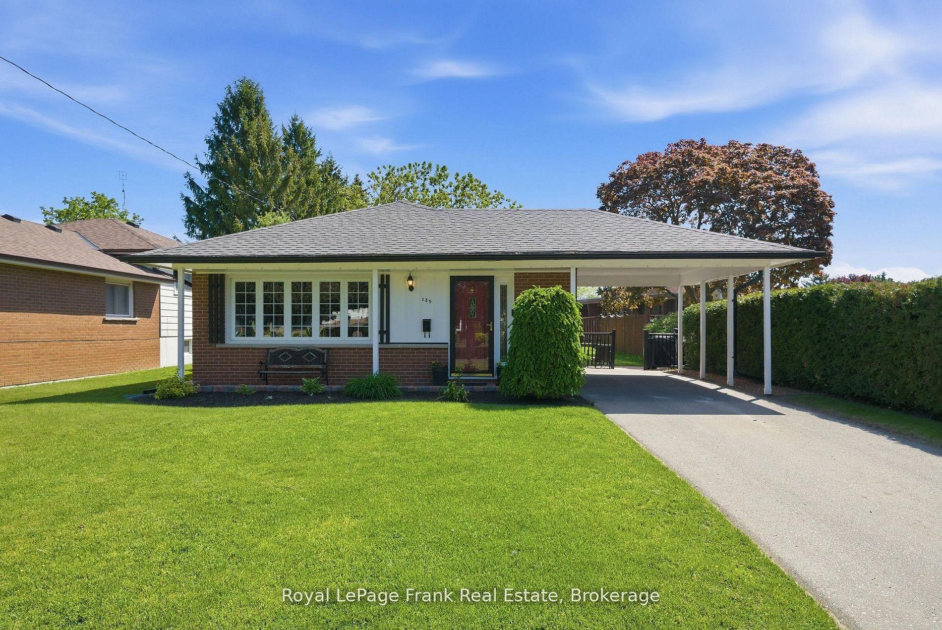 185 Athabasca Street — photo 1