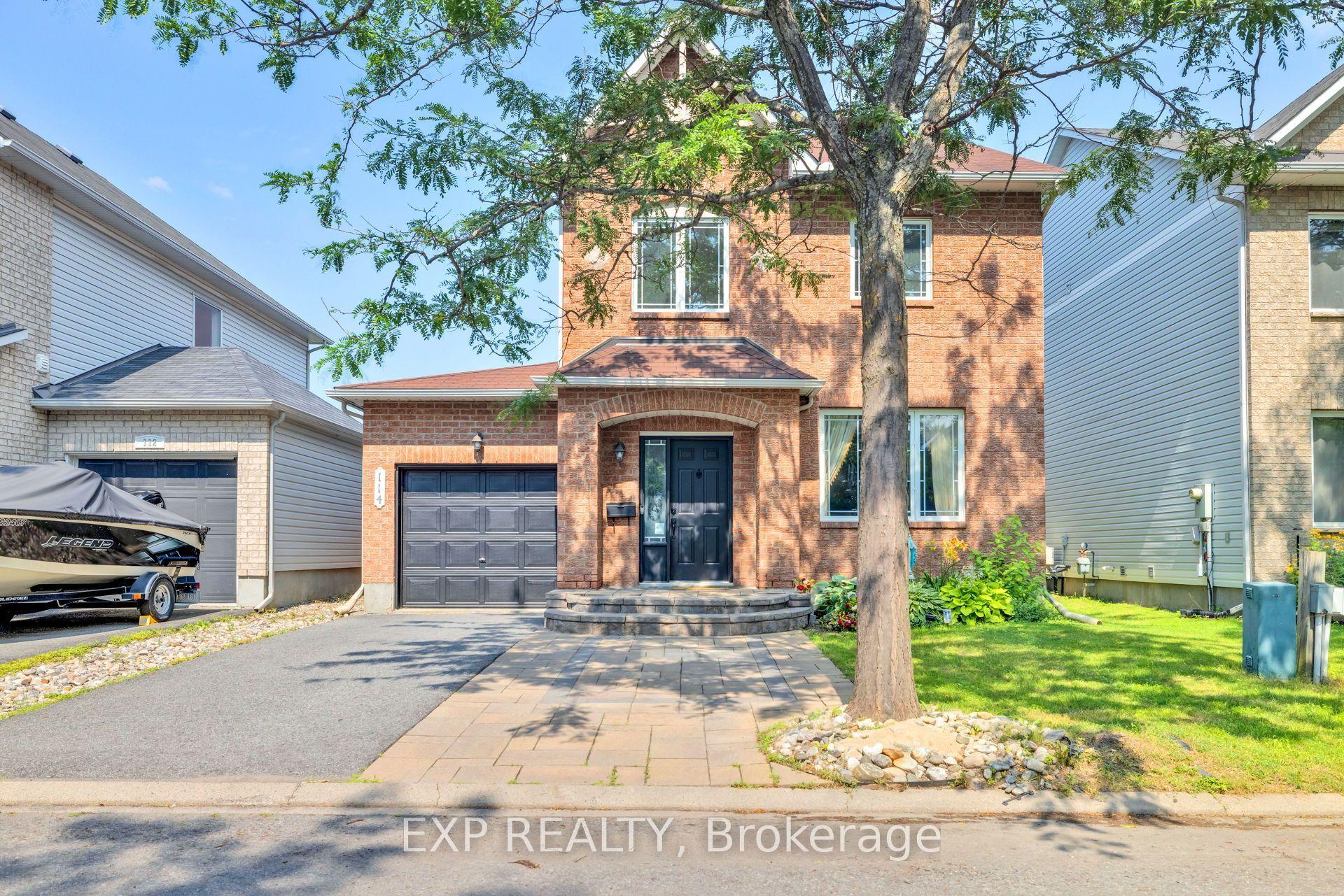 114 Ashmore Drive, Barrhaven — Detached for sale, photo 1