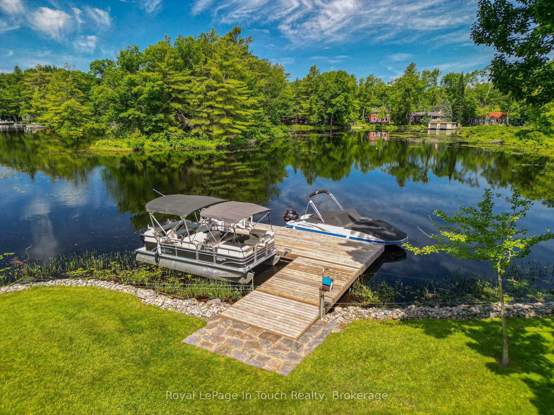 1464 Golden Beach Road — photo 1