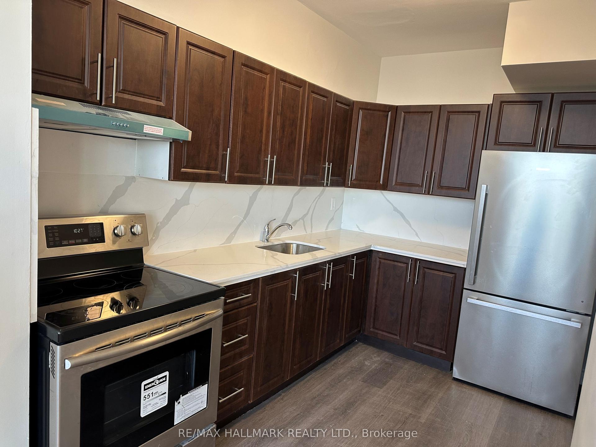 2245 E Eglinton Avenue E 1009 #1009 — photo 1