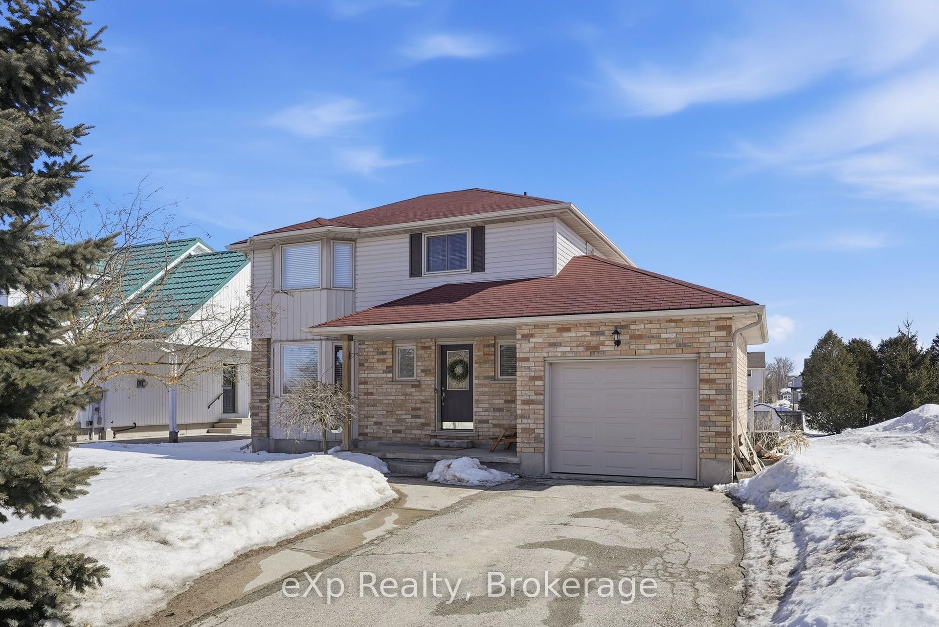 20 Andrew Street — photo 1