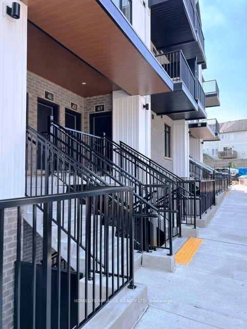 405 Myers Road 43 #43, Cambridge — Condo Town for lease, photo 1