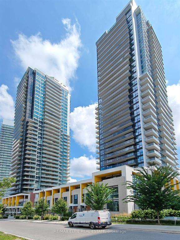 95 Mcmahon Drive 907 #907, Toronto — Condo for lease, photo 1