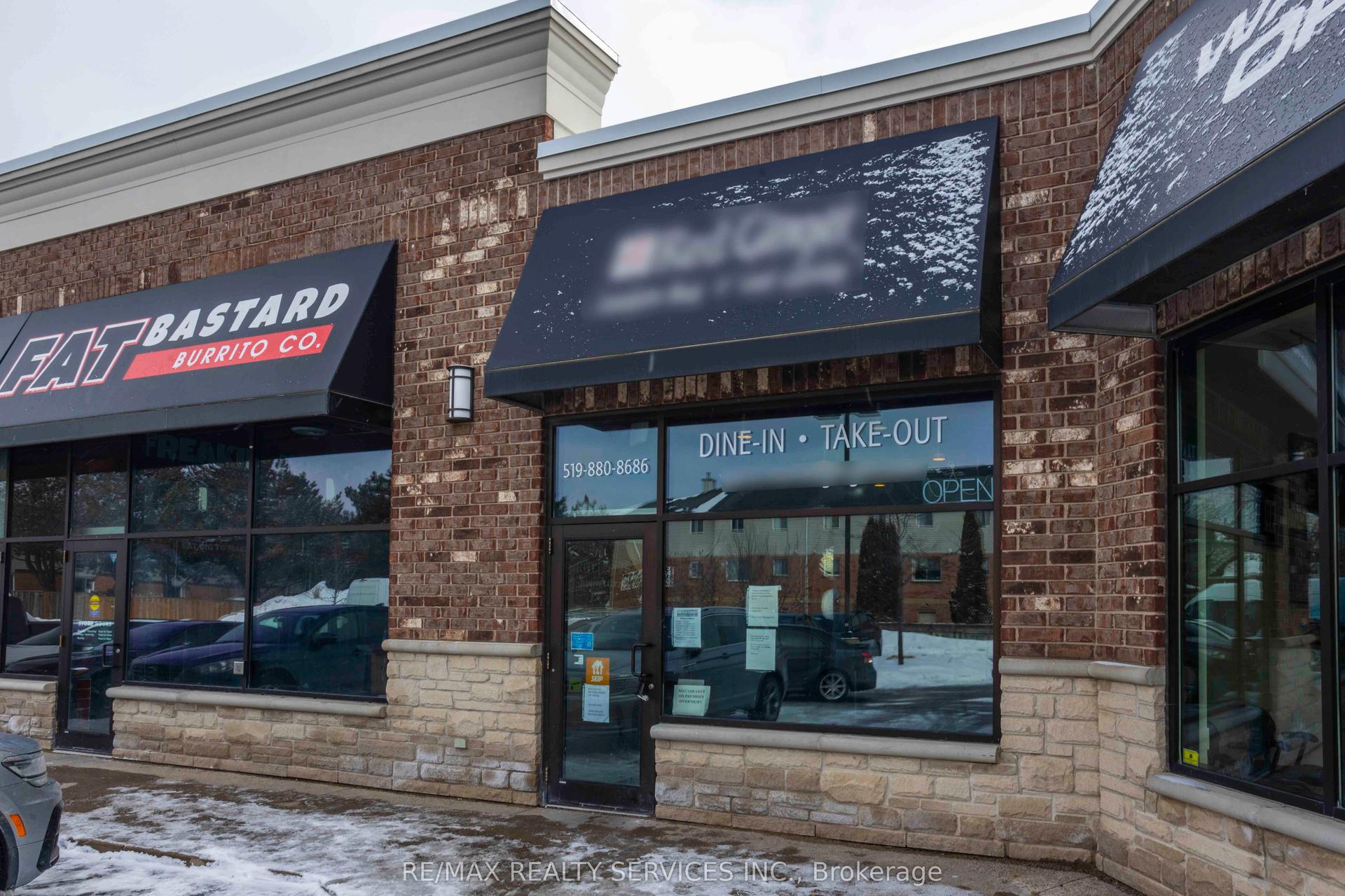 646 Erb St Street W — photo 1