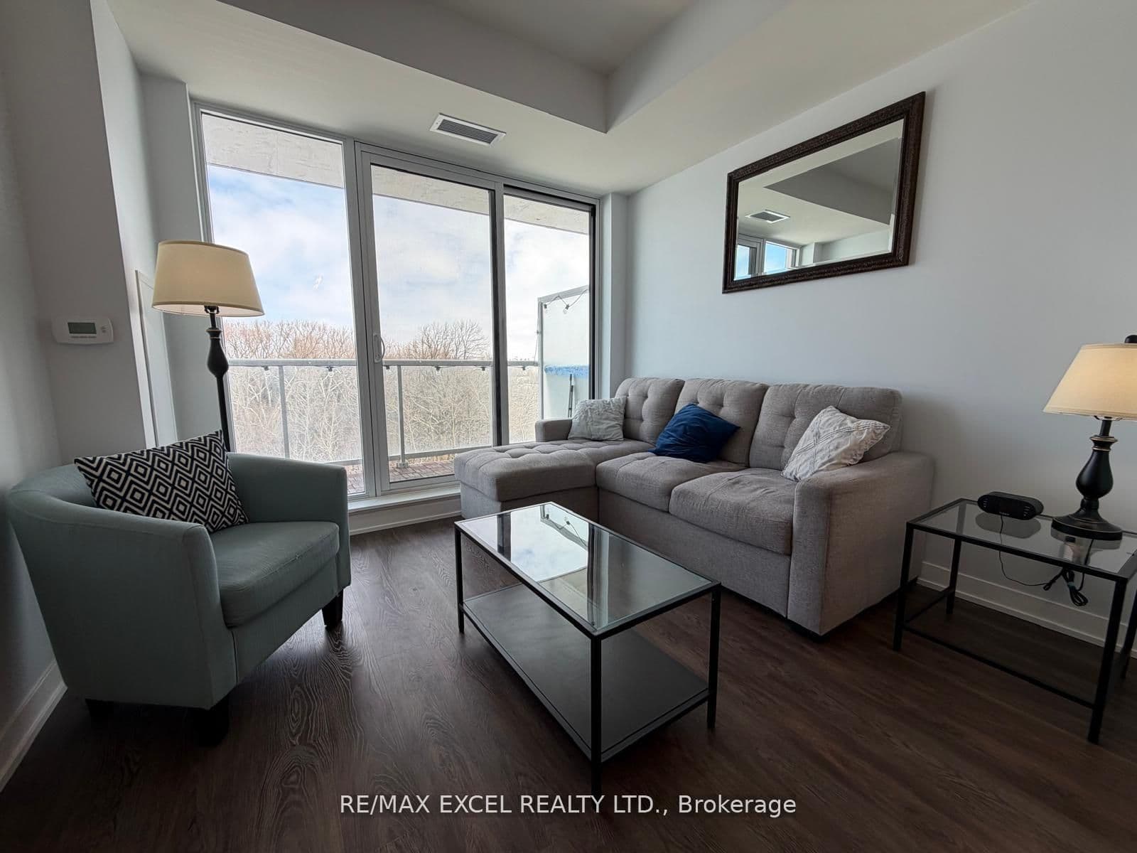 6 David Eyer Road E 407 #407 — photo 1