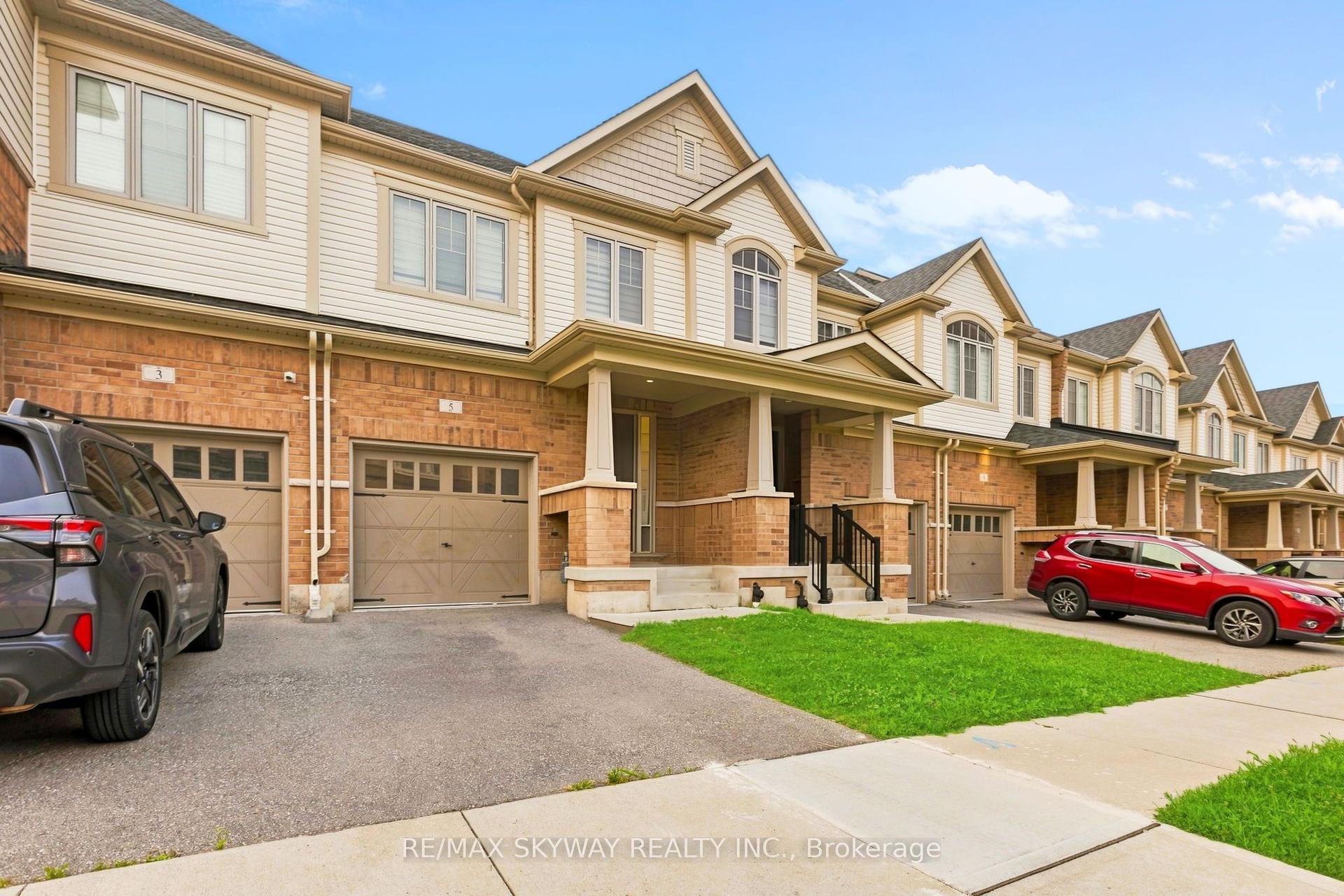 5 Gloria Street N, Kitchener — Townhouse for sale, photo 1