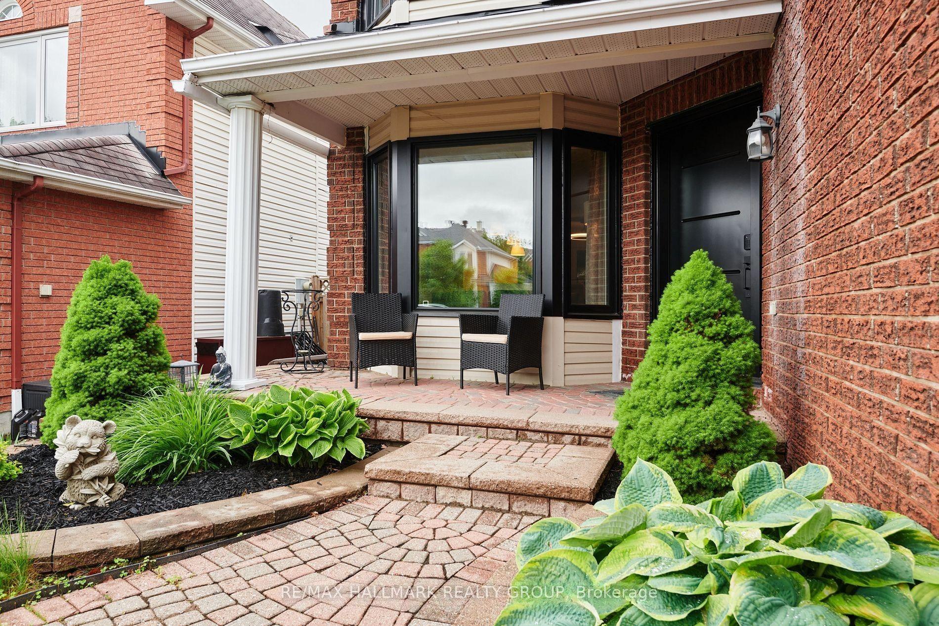 8 Masonbrook Street, Barrhaven — Detached for lease, photo 1