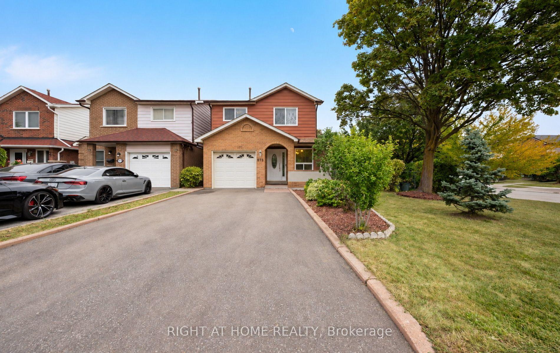 875 Messenger Meadow Drive, Mississauga — Detached for sale, photo 1