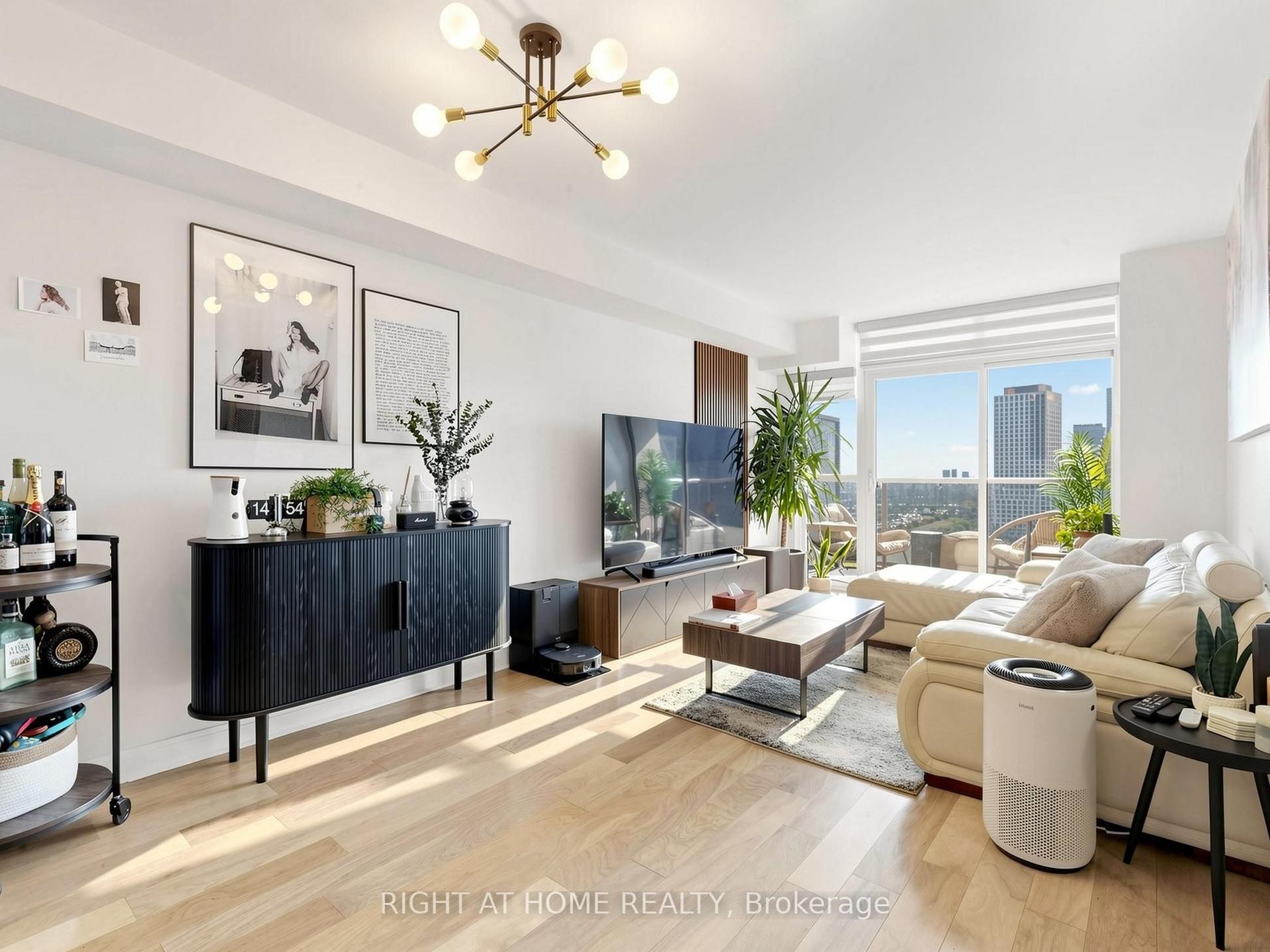 1 Michael Power Place 1609 #1609, Toronto — Condo for sale, photo 1