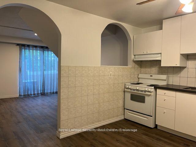 1746A Eglinton Avenue W 2 #2, Toronto — Multiplex for lease, photo 1