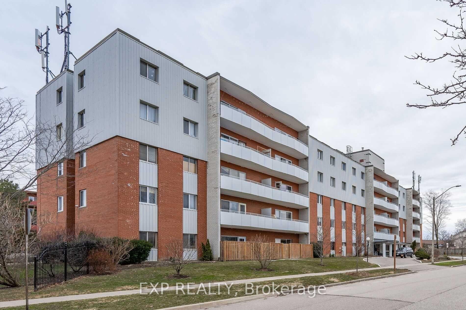 2485 Woking Crescent 508 #508 — photo 1