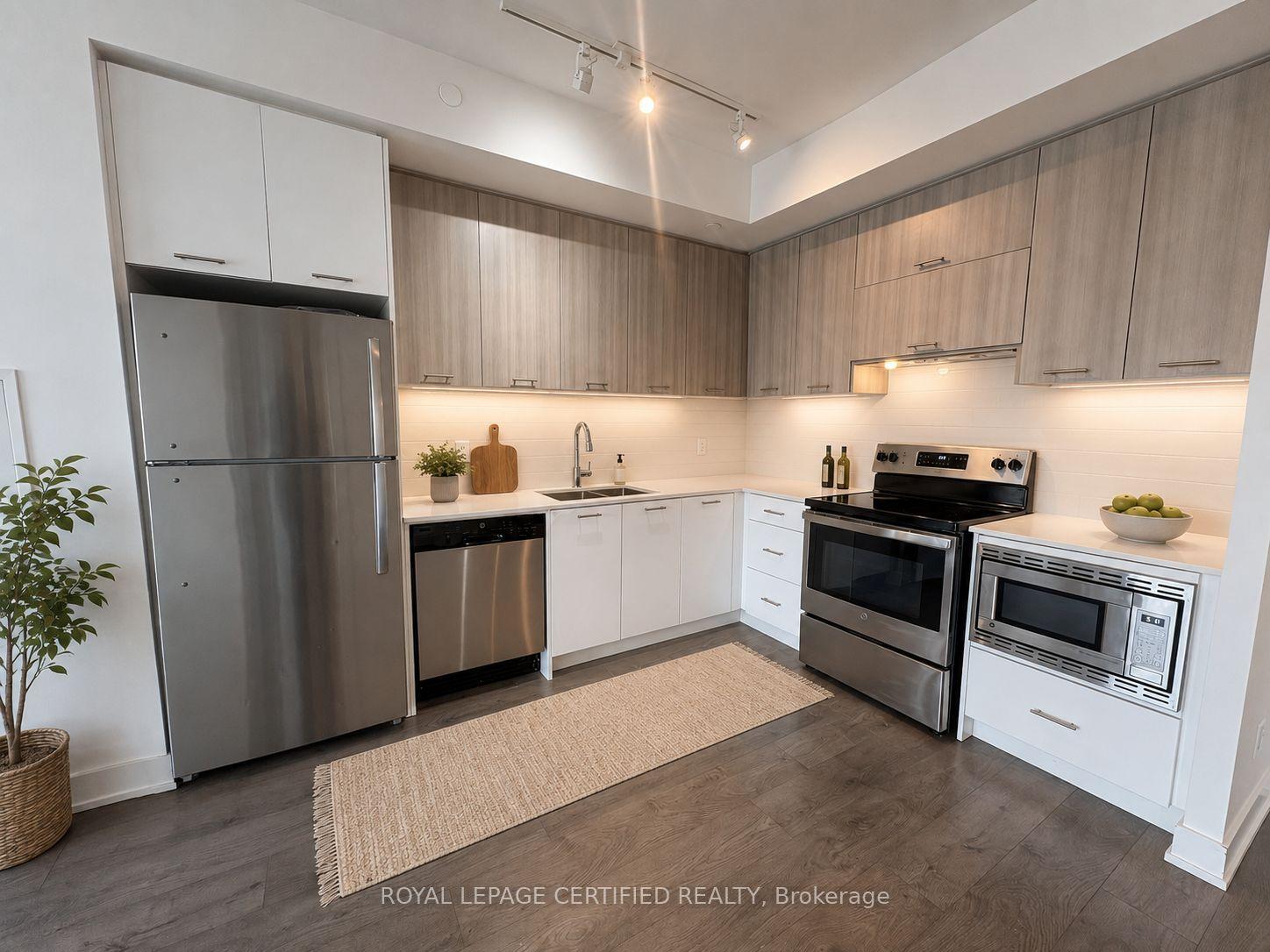 180 Veterans Drive 307 #307 — photo 1