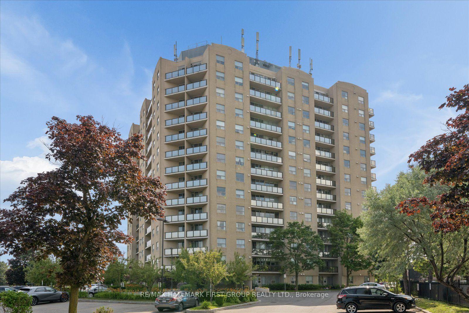 2 Westney Road N 206 #206, Ajax — Condo for sale, photo 1