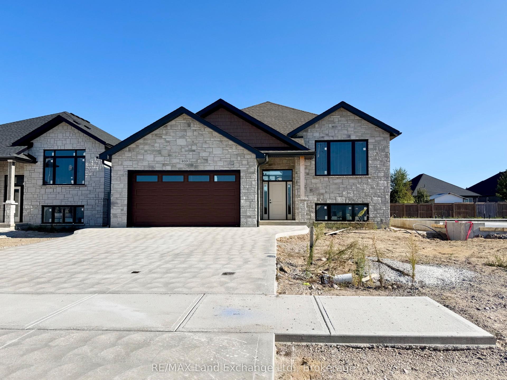 469 NORTHPORT Drive — photo 1
