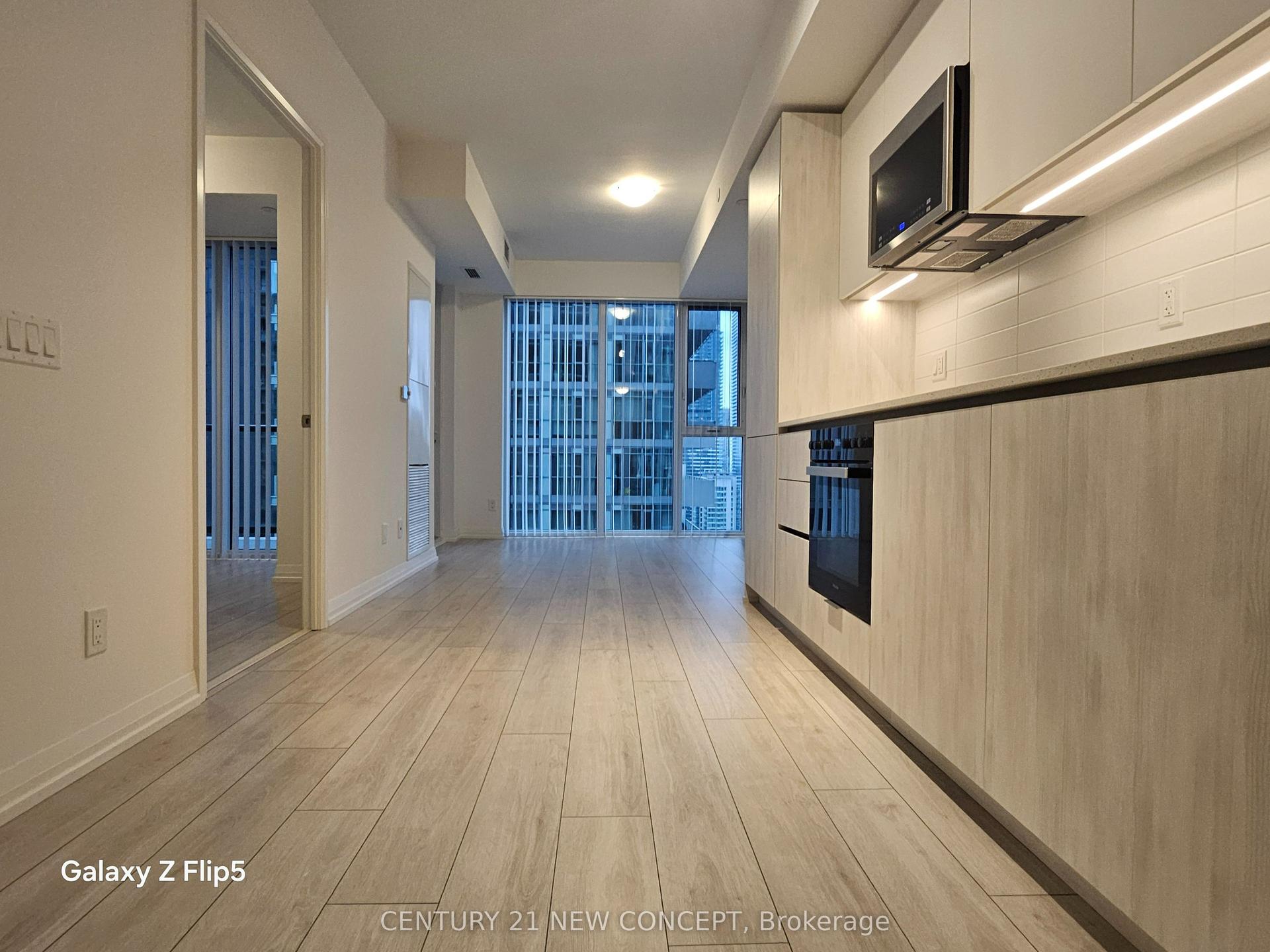 400 King Street W 3015 #3015, Toronto — Condo for lease, photo 1
