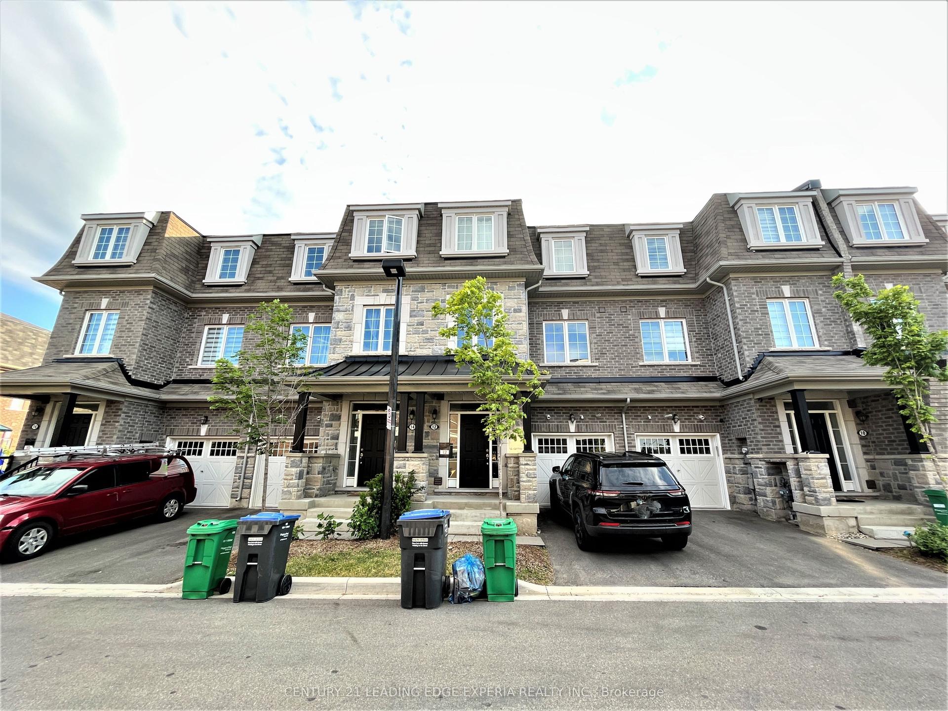 12 Pomarine Way W, Brampton — Townhouse for lease, photo 1