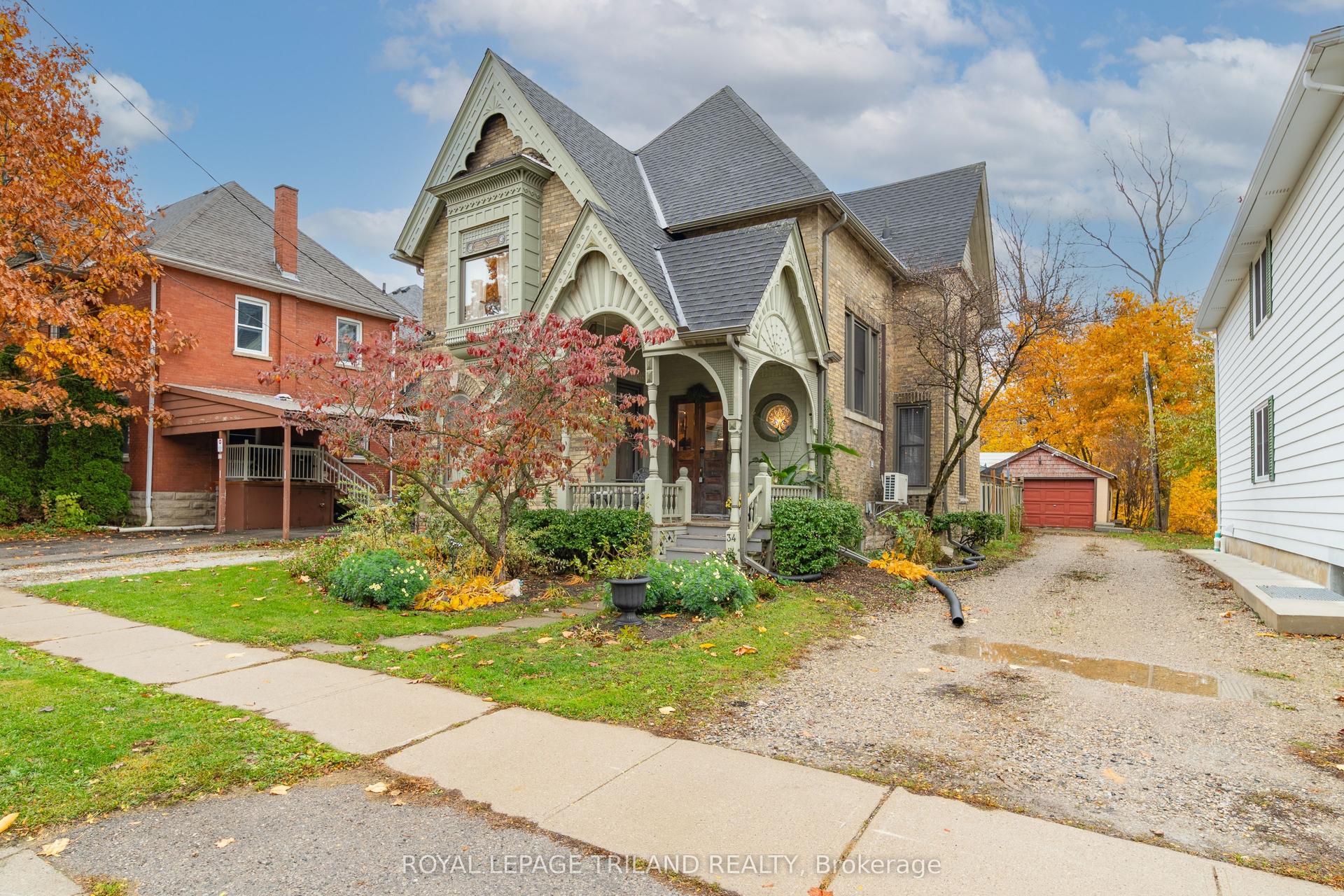 34 Gladstone Avenue — photo 1