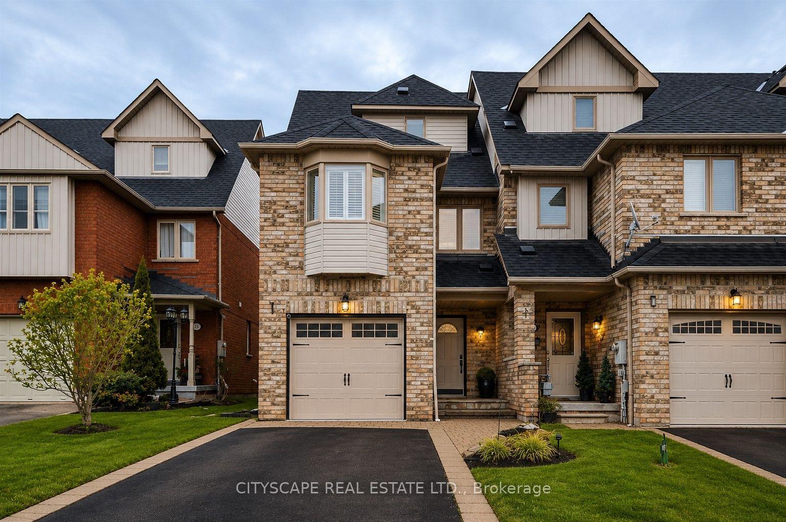 353 Sparrow Circle, Pickering — Townhouse for sale, photo 1