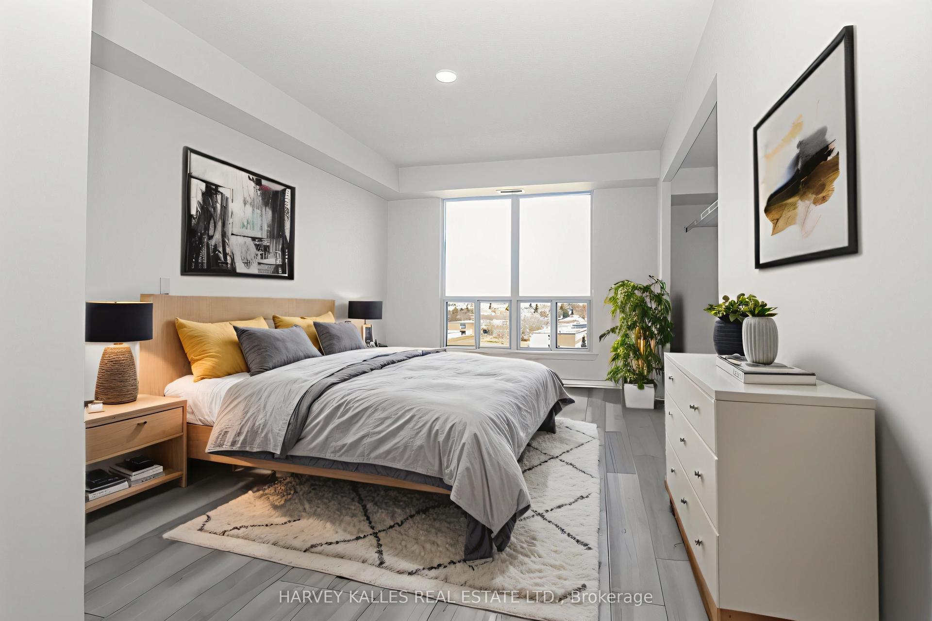 1030 Sheppard Avenue W 803 #803 — photo 1