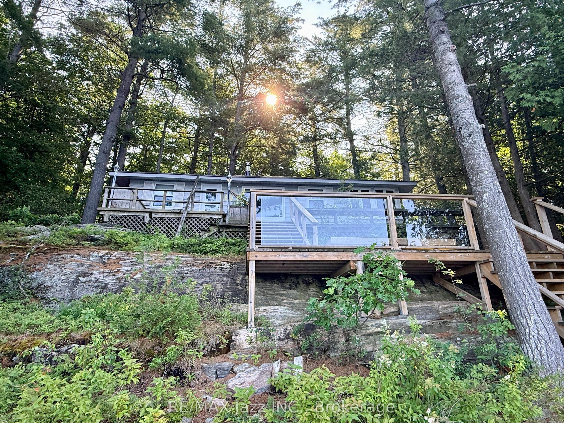 1022 Two Dogs Lane, Algonquin Highlands — Detached for sale, photo 1