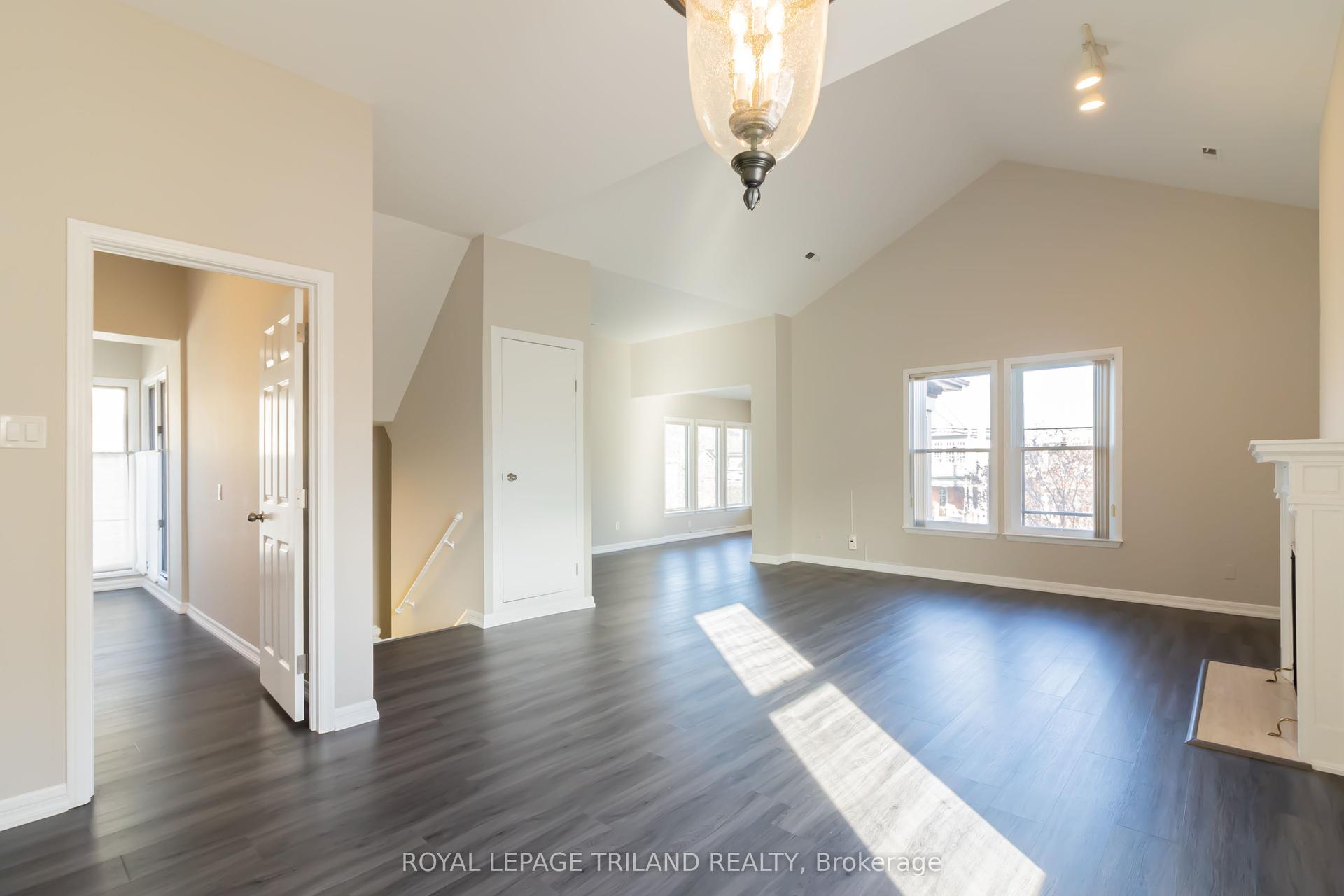 613 Wellington Street Upper #Upper — photo 1