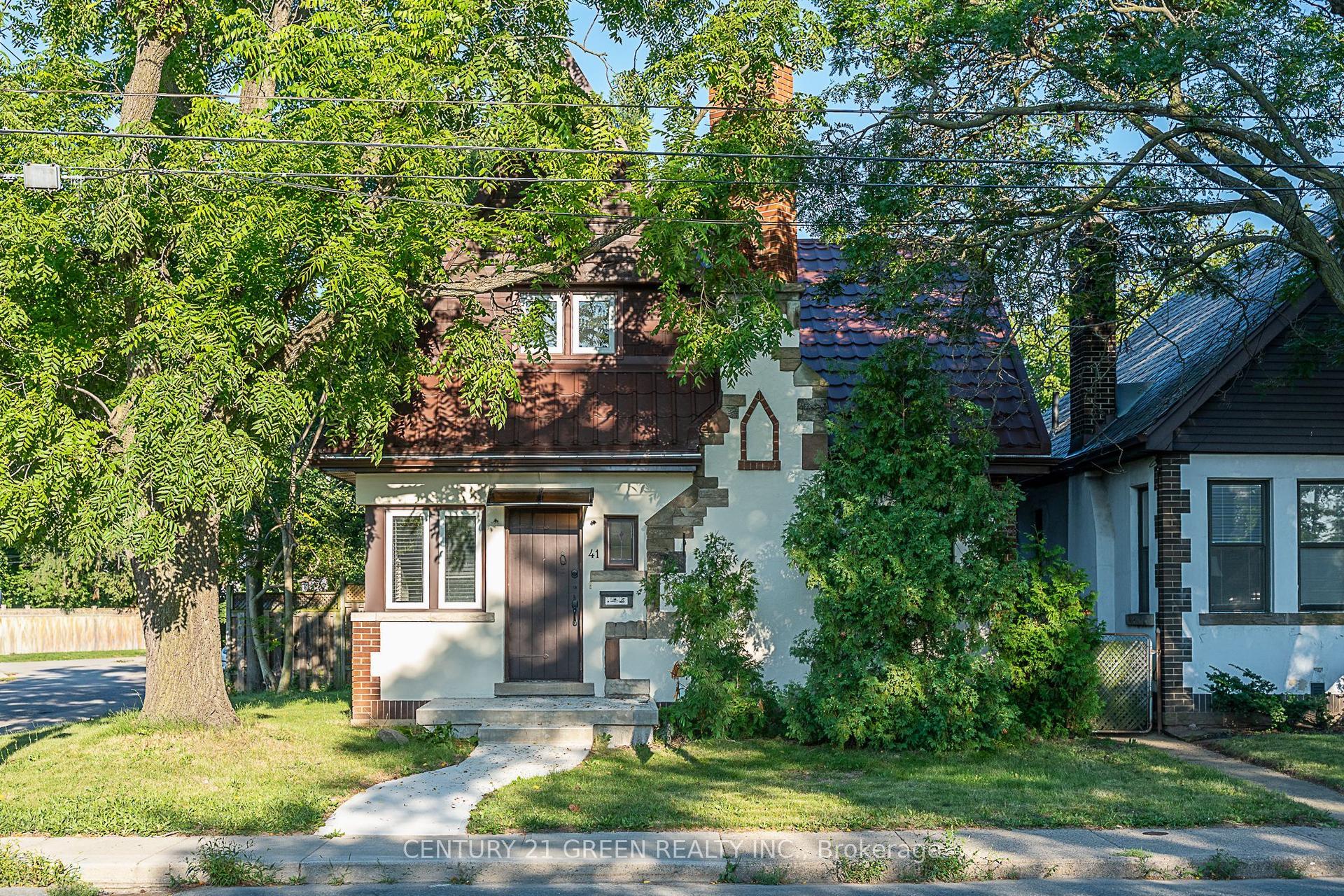41 Paradise Road S, Hamilton — Detached for lease, photo 1