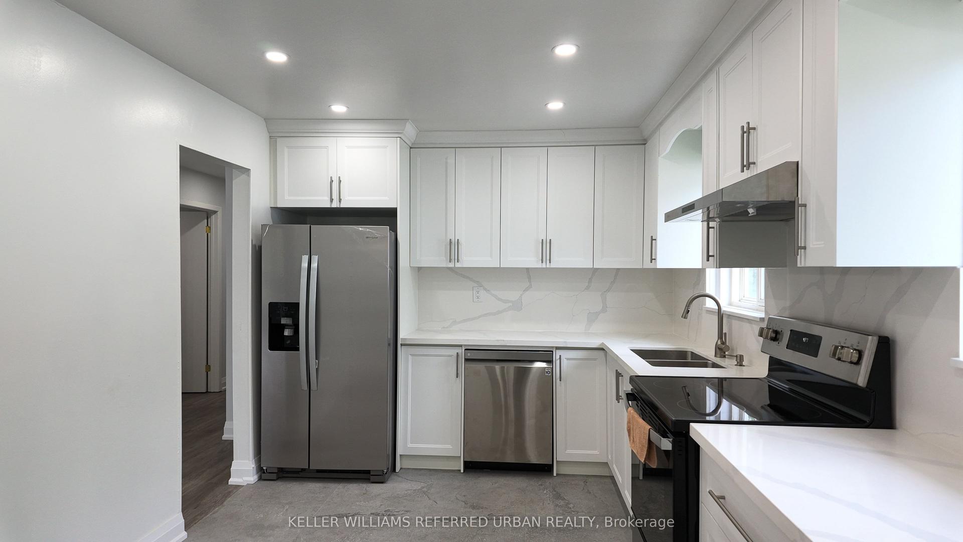 36 Yucatan Road, Toronto — Semi-Detached for lease, photo 1