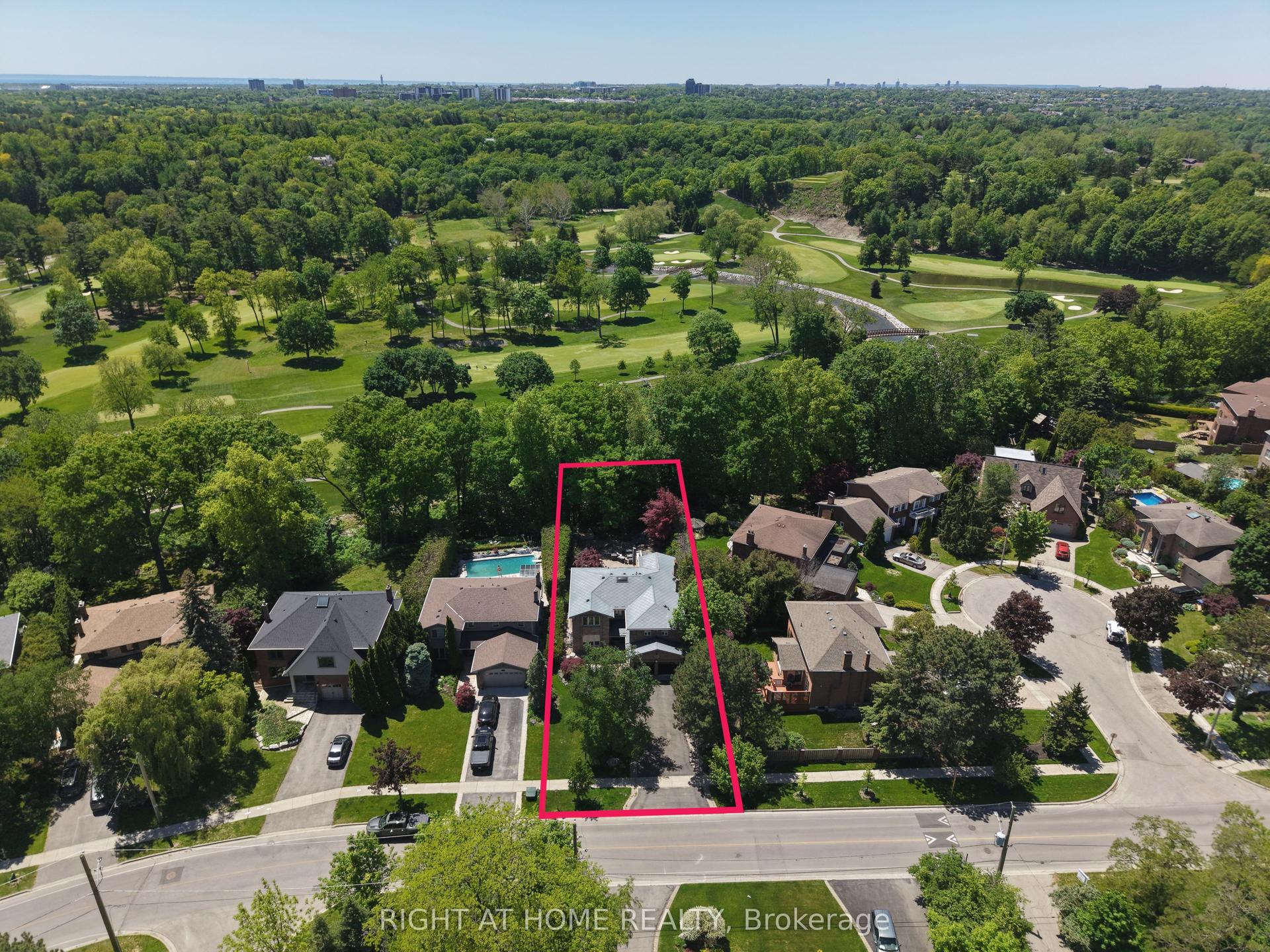 2428 Old Carriage Road, Mississauga — Detached for sale, photo 1