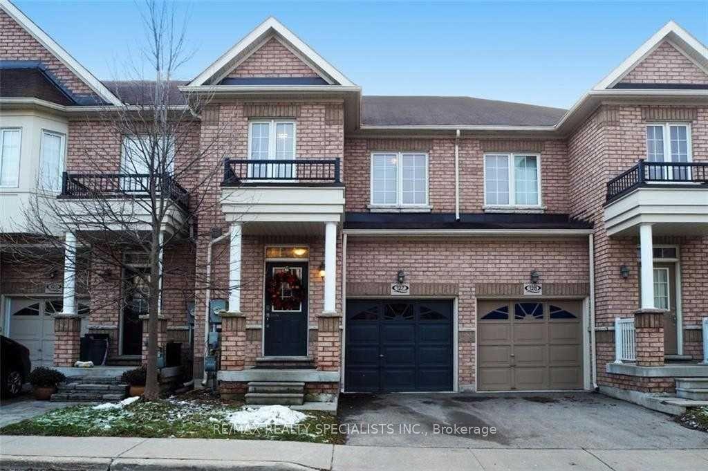 110 Highland Road W 127 #127, Kitchener — Townhouse for lease, photo 1