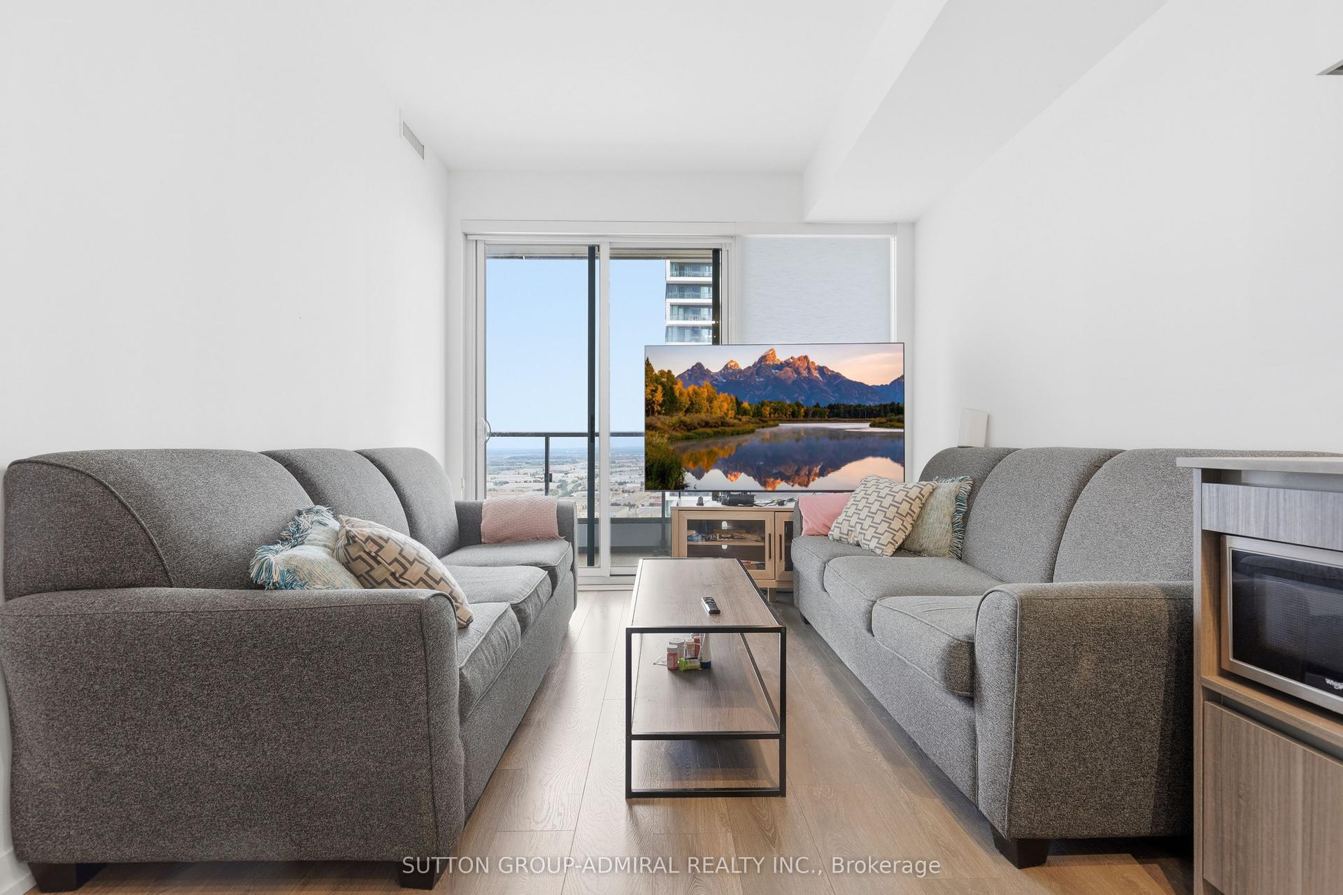 5 Buttermill Avenue 3901 #3901, Vaughan — Condo for lease, photo 1