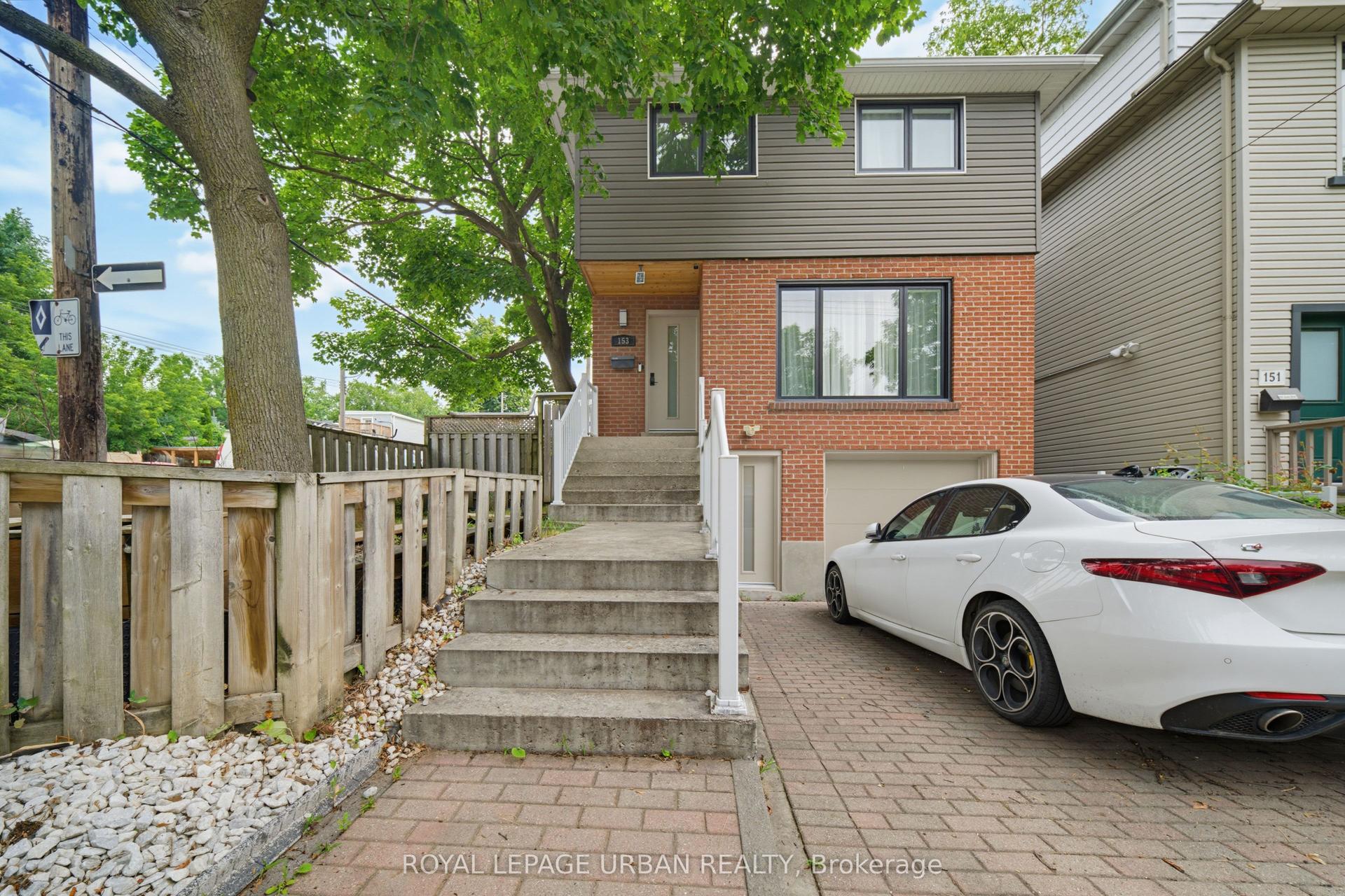 153 Craven Road Basement #Basement, Toronto — Detached for lease, photo 1