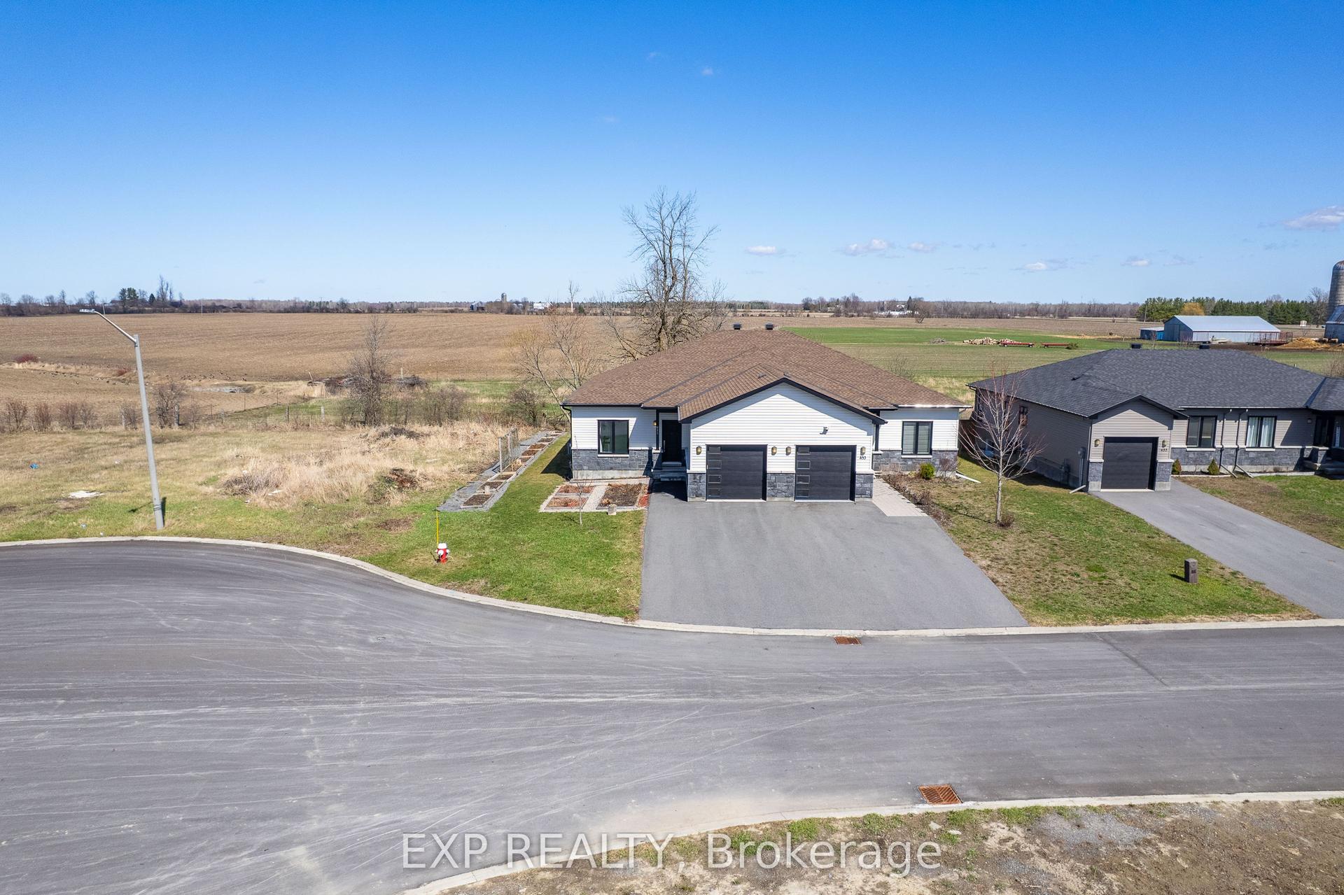 451 Lancaster Lane — photo 1