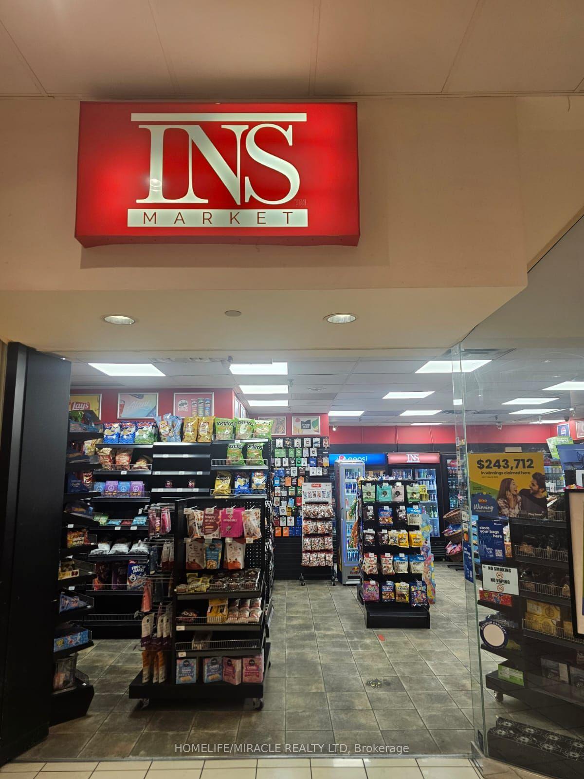 595 bay Street G05 #G05 — photo 1