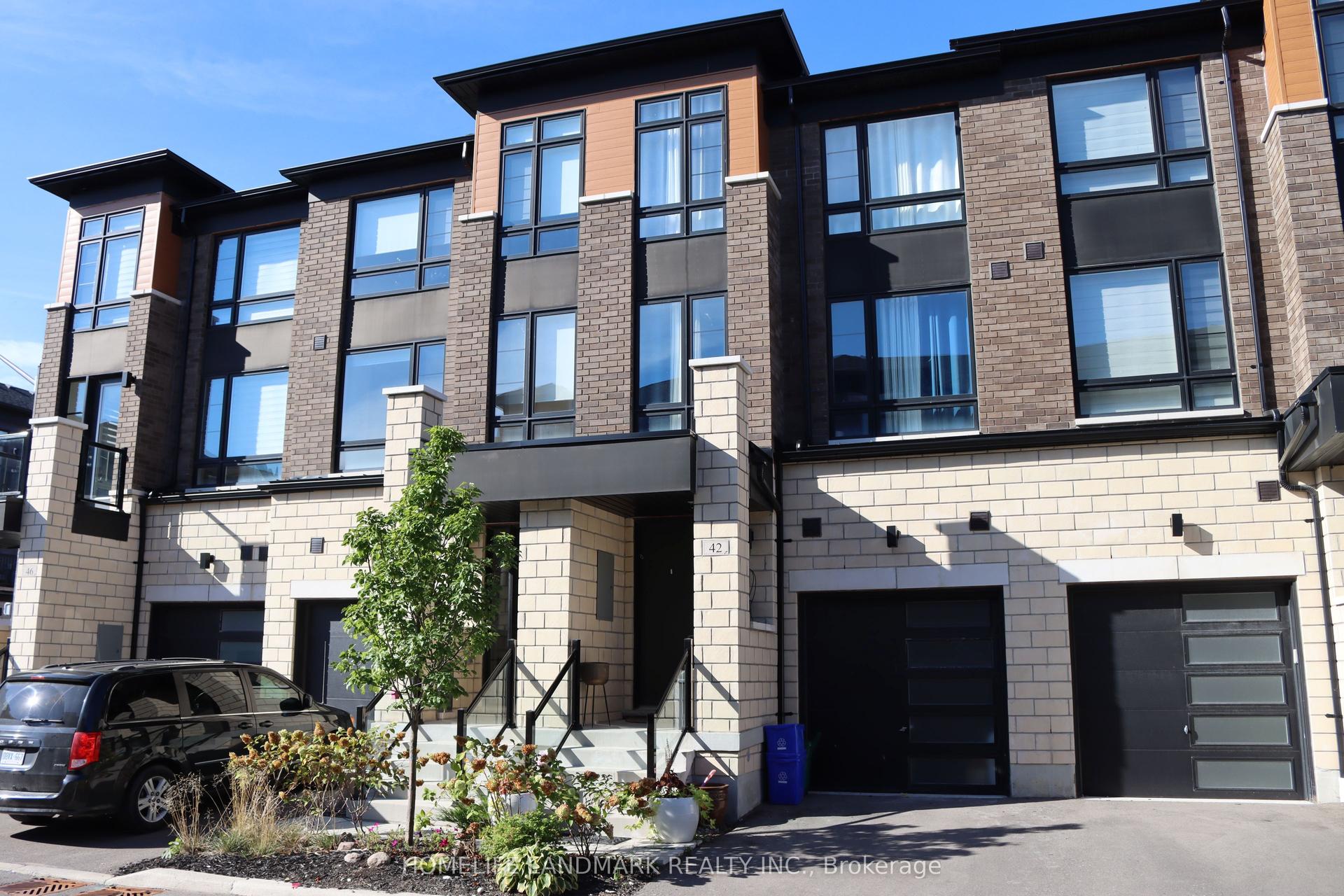 42 Lake Trail Way — photo 1