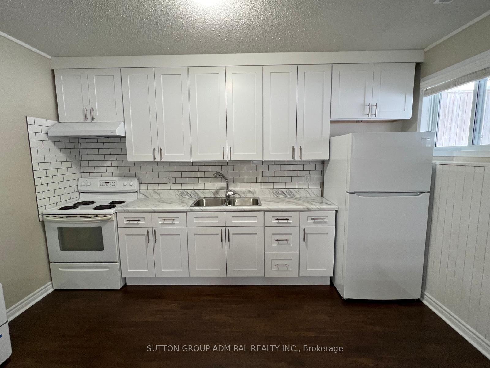 104 Helena Street — photo 1