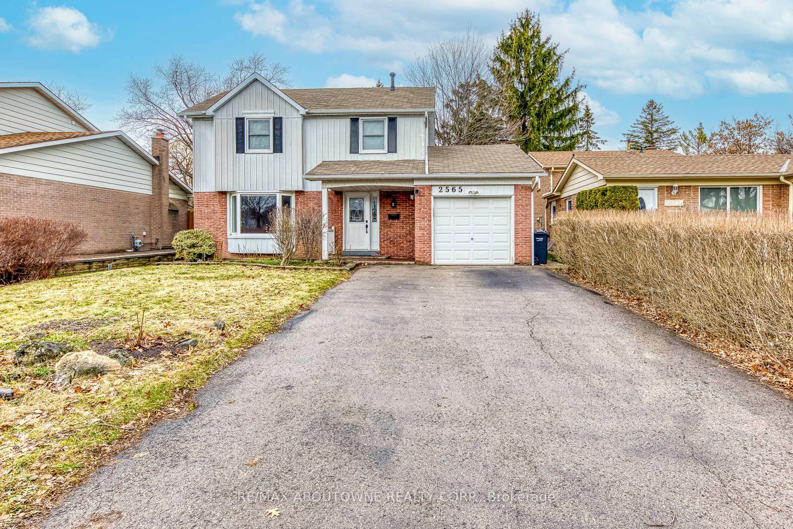 2565 Windjammer Road, Mississauga — Detached for sale, photo 1
