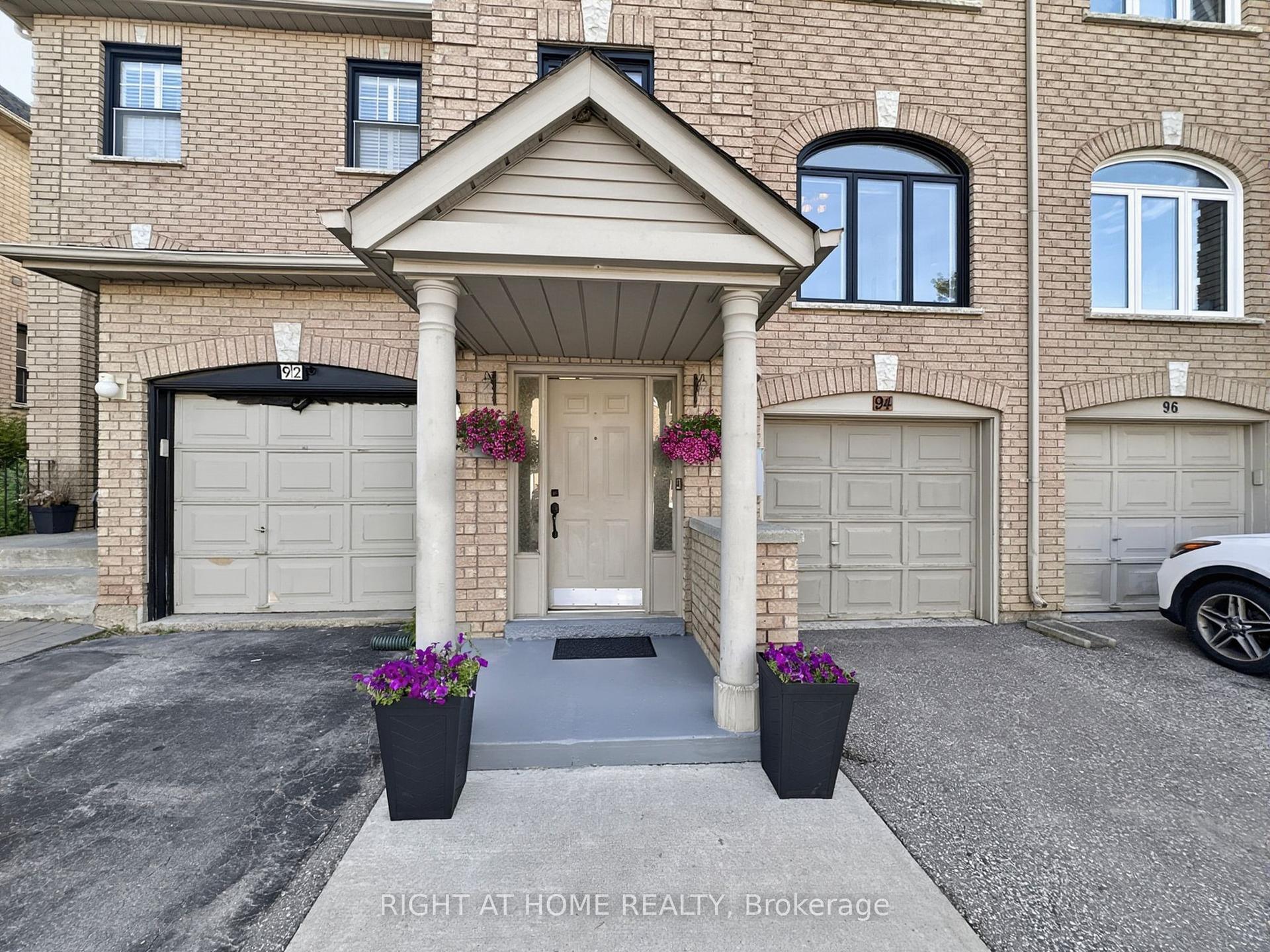 94 Provincial Place, Brampton — Townhouse for sale, photo 1