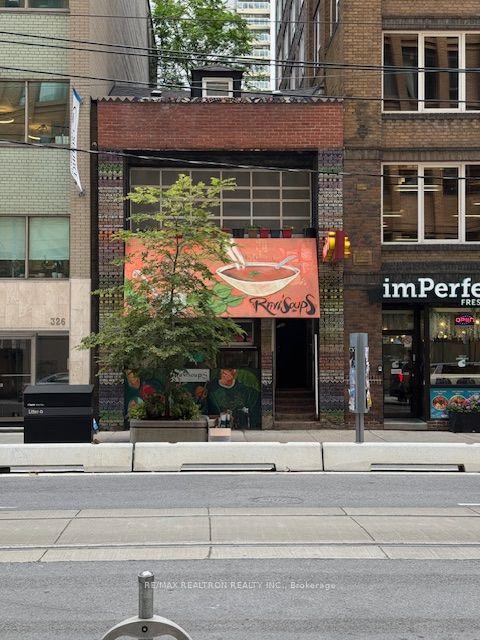 322 Adelaide Street W — photo 1