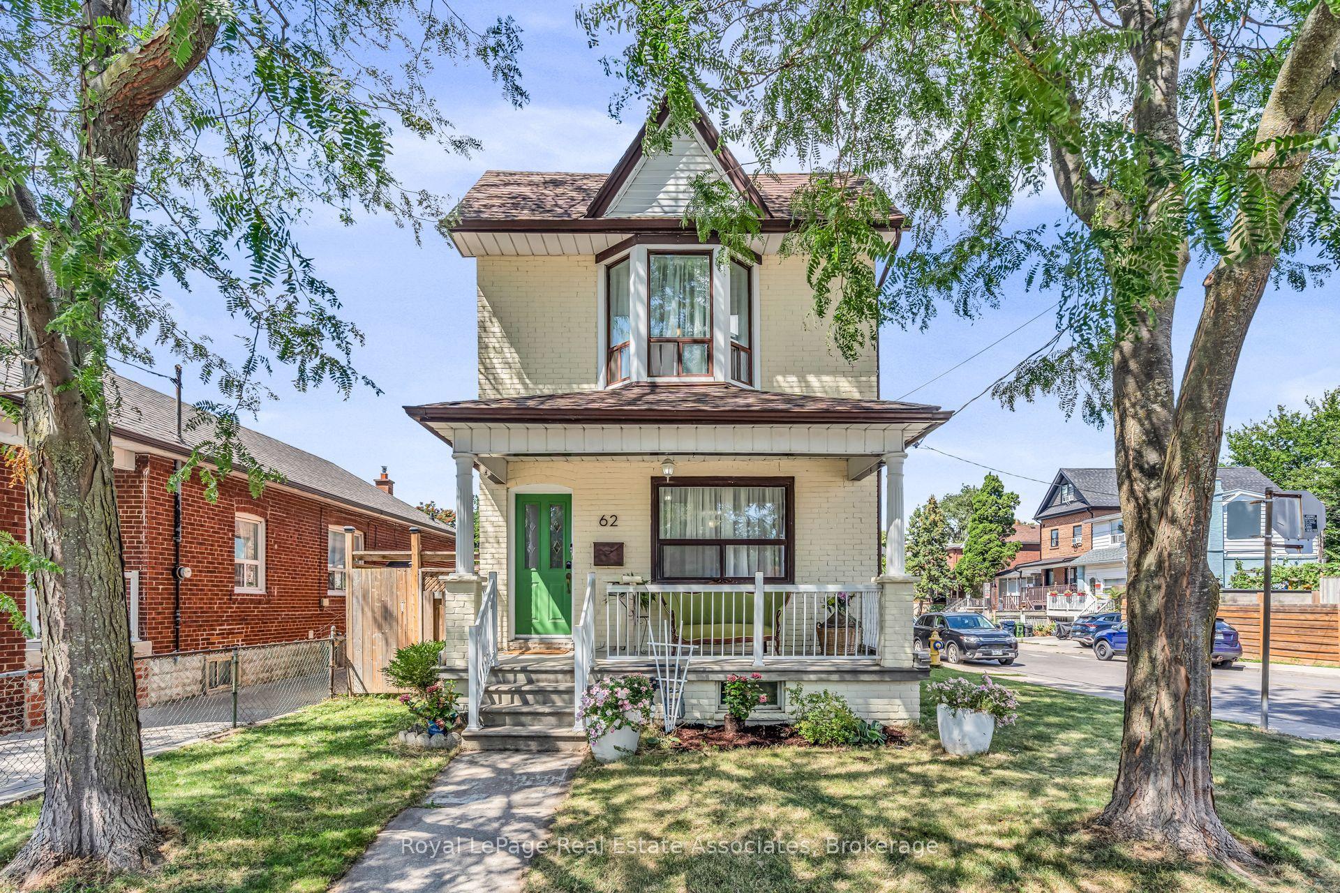 62 Rowntree Avenue, Toronto — Detached for sale, photo 1