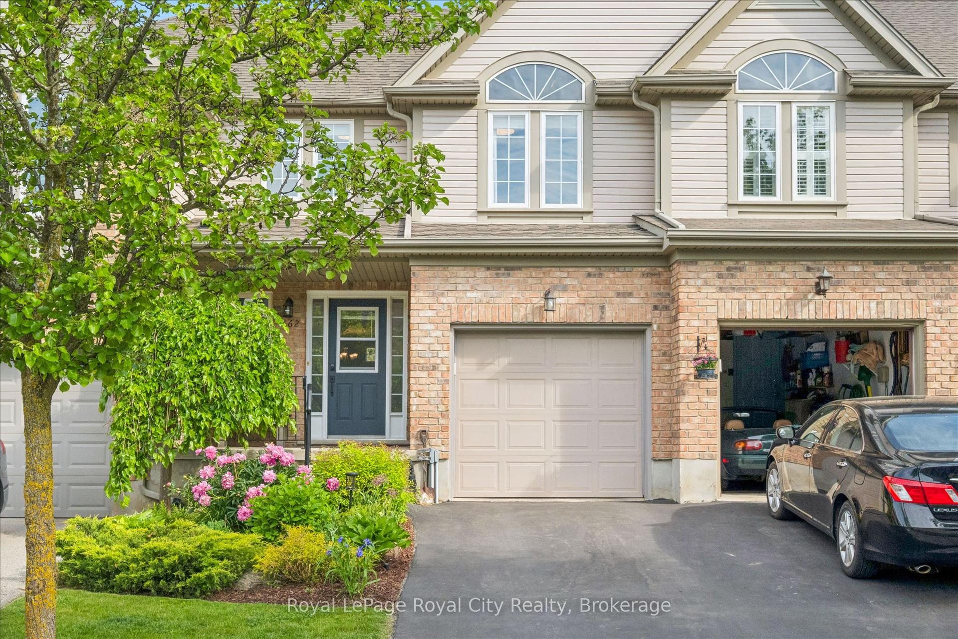 462 Lausanne Crescent — photo 1